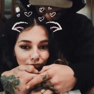 Meet your Posher, Pamela